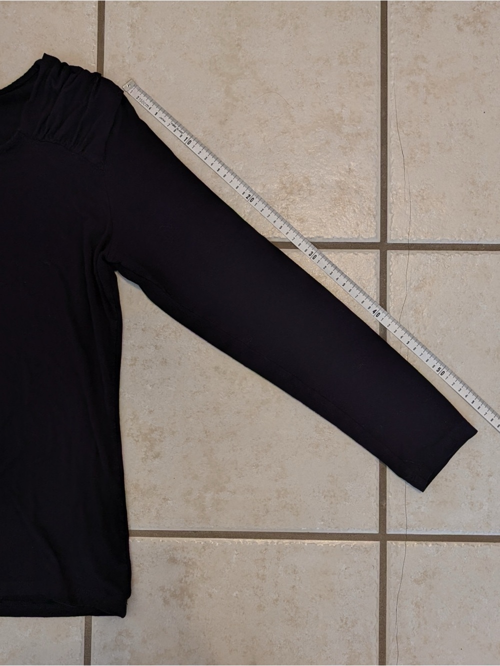 Y2K Suzanne’s Runched Shoulder Shirt - Picture 12 of 16
